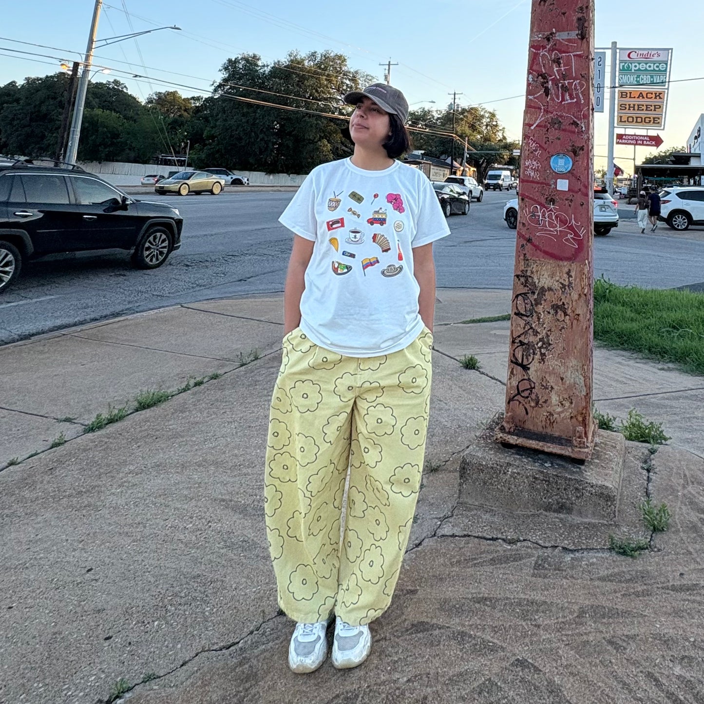 Colombian Cositas T-shirt